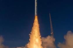 中国一箭五星发射成功