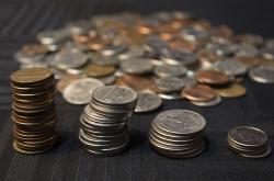 揭秘！2023年18K金价格走势分析与投资指南