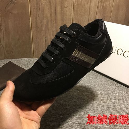 奢侈品包括鞋子吗？