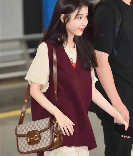 奢侈品衣服搭配包包图片