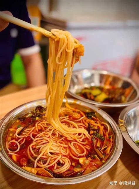 柳州最火美食街