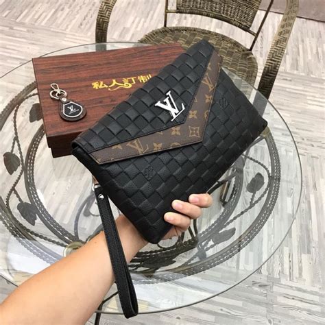 奢侈品箱包品牌十大排名