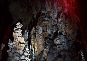 揭秘文山，探秘壮美山寨，感受彝家风情的深度游攻略