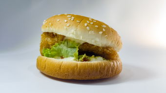 独家揭秘！地道酸辣粉丝汤背后的味觉冒险🚀