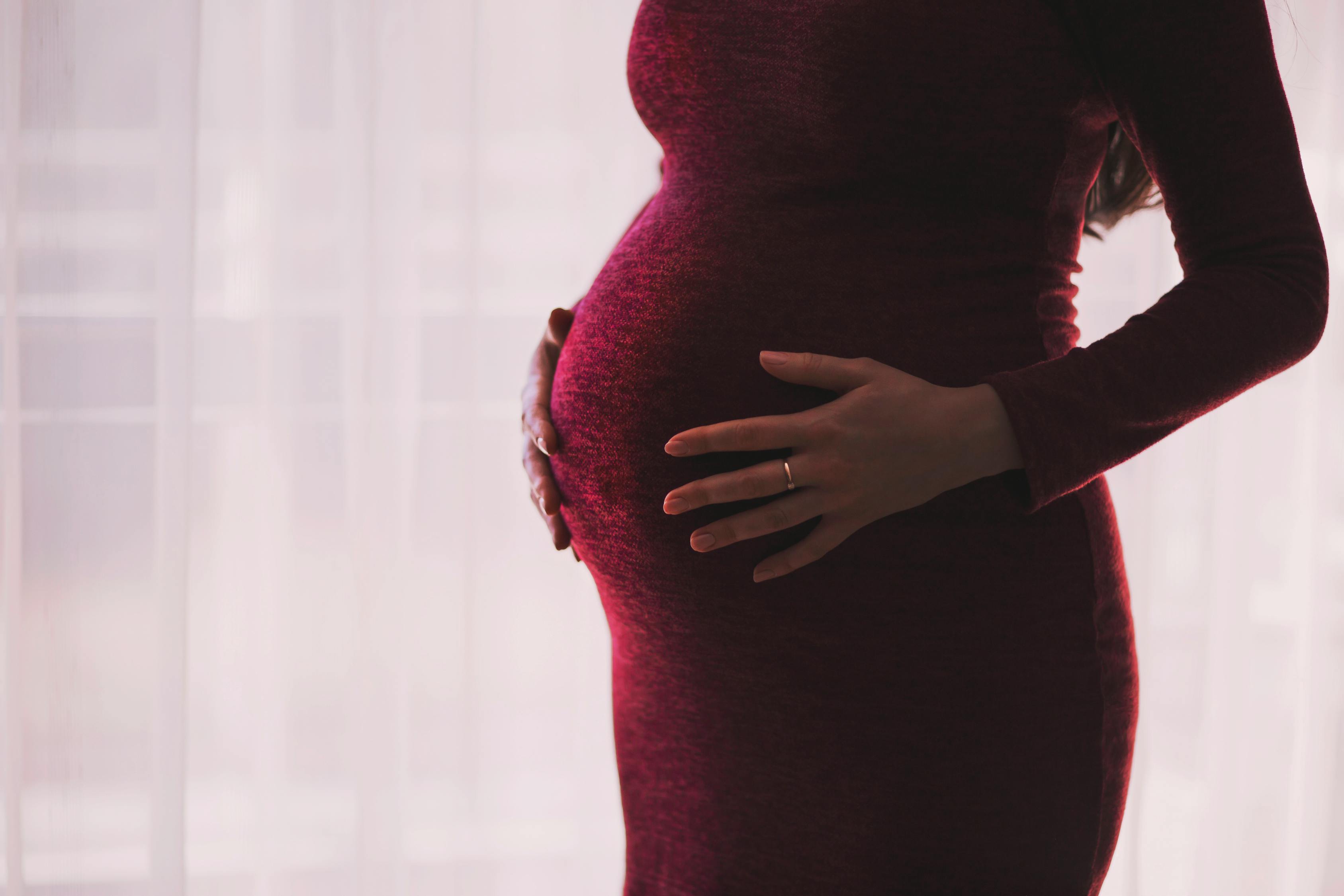 准妈咪必知！孕期保健全面指南，从备孕到分娩的全方位注意事项