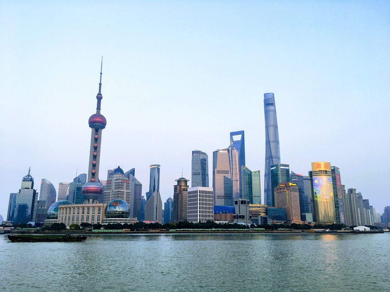 浦东重启，解封后的生活新篇章