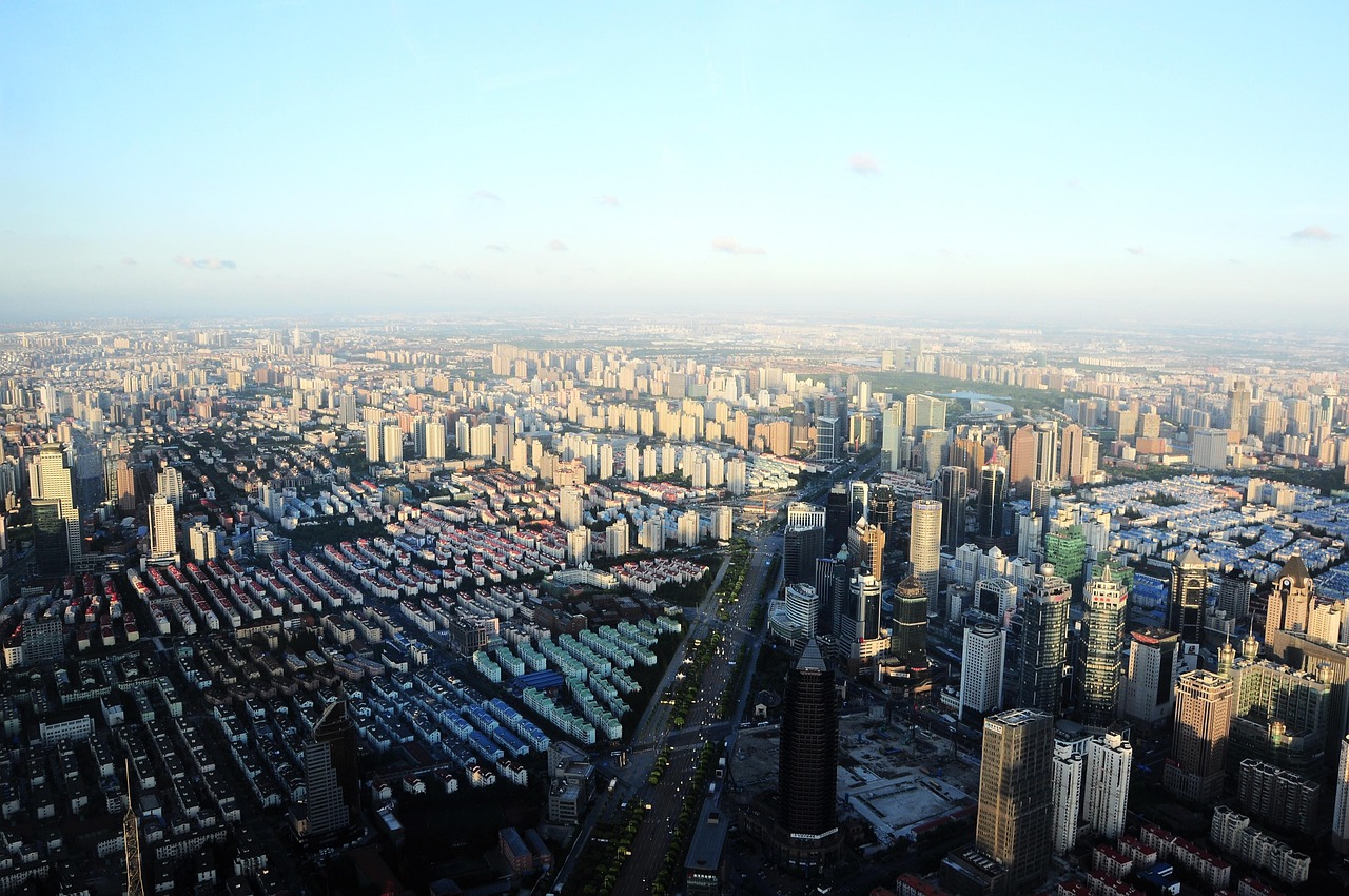 河南郑州，城市发展与挑战并存