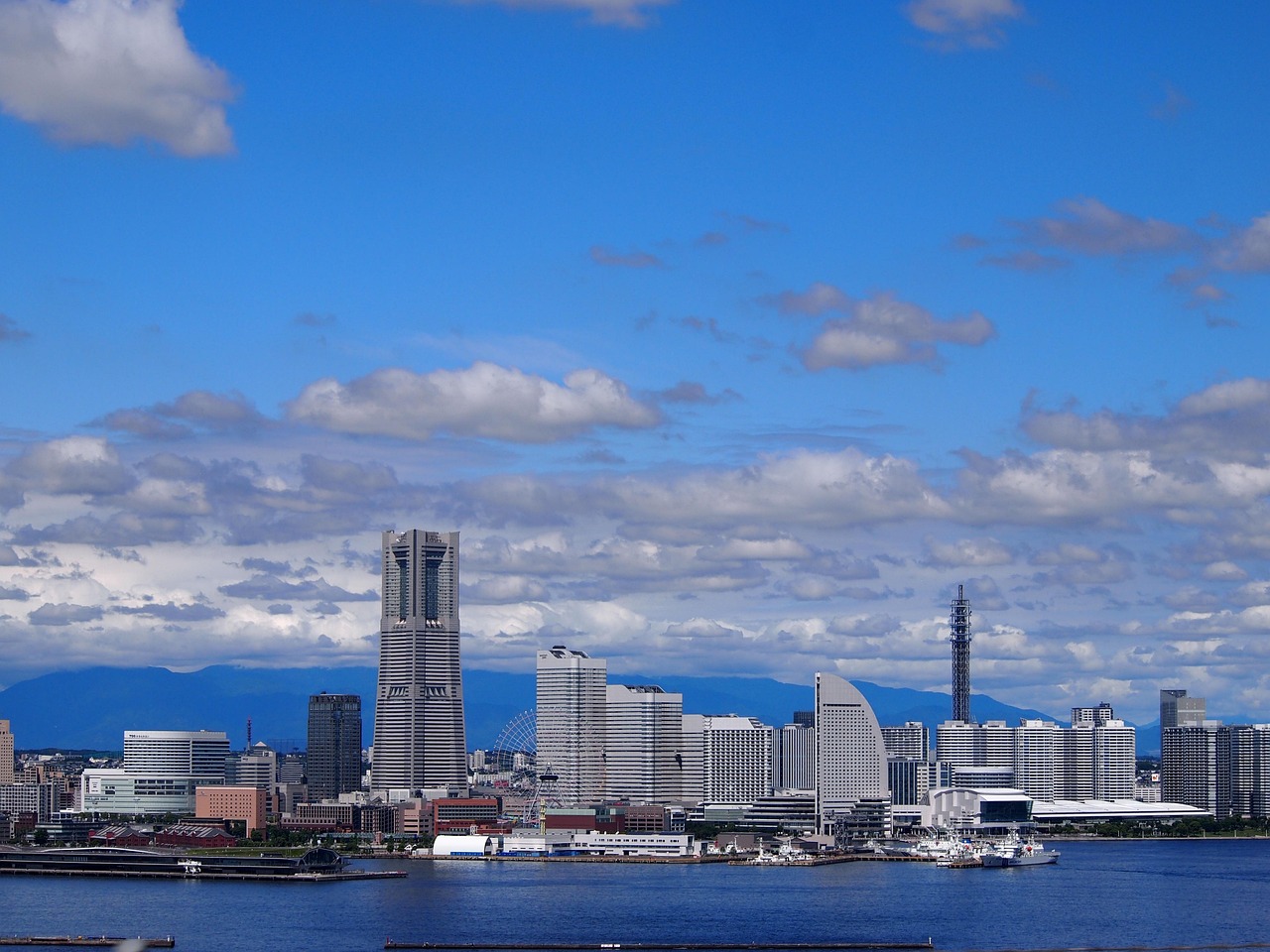 疫情新动态，31省份新增本土确诊30例，江苏占18例，防控措施与影响分析